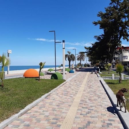 Apartment Mandarin Kobuleti Ngoại thất bức ảnh